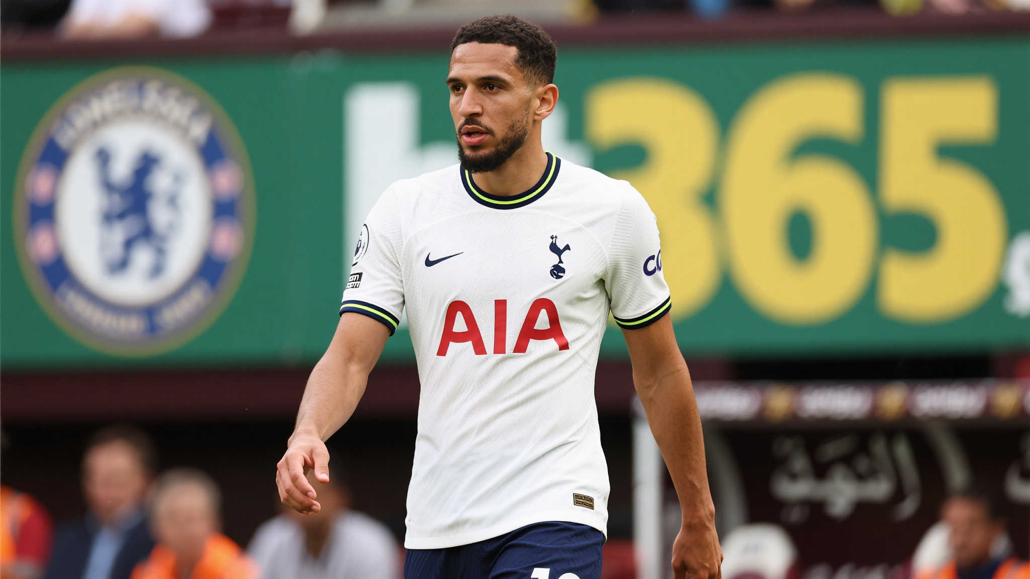 阿森纳锁定英超硬汉中场，意图接班帕尔泰